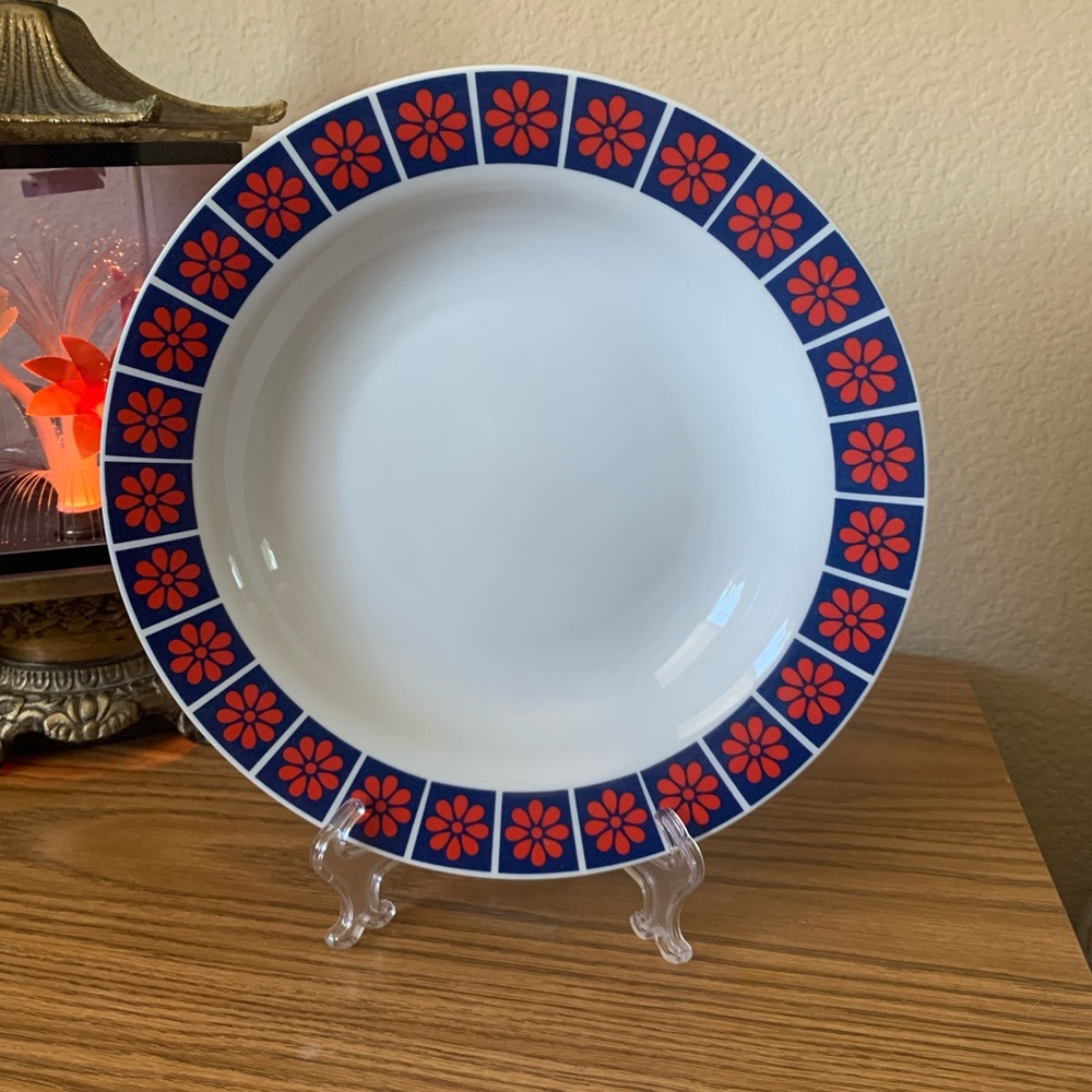 Large Flower Power Serving Bowl